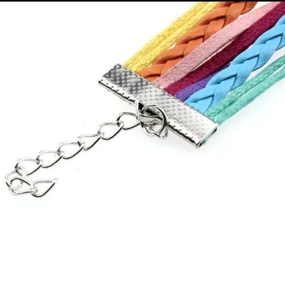 Hand crafted, horse shaped unicorn stackable bracelet - Picture 3 of 8